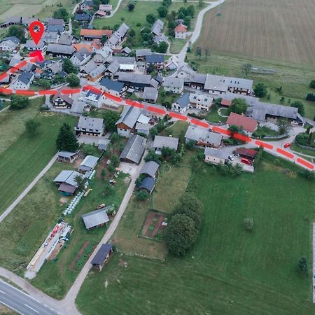 Apartma Lamberger Zirovnica Luaran gambar