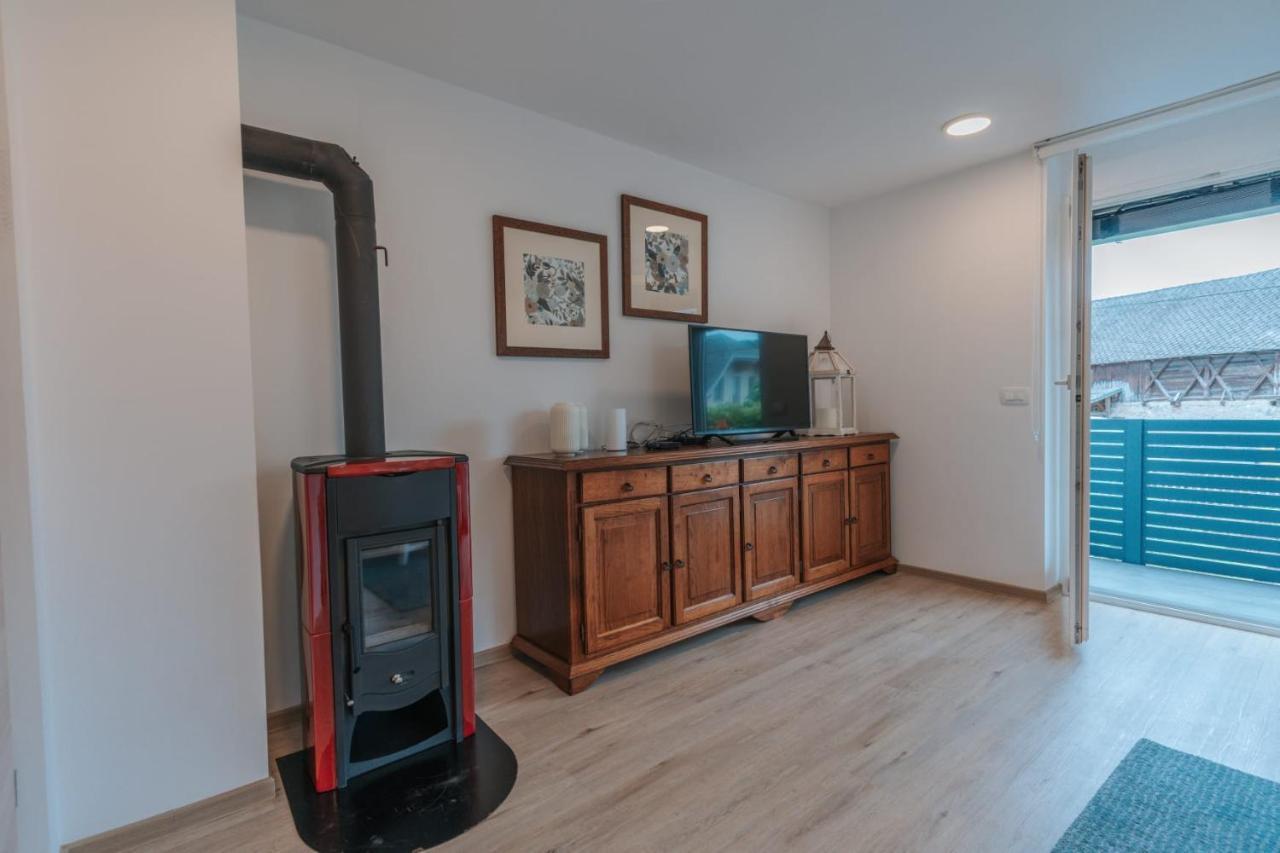 Apartma Lamberger Zirovnica Luaran gambar