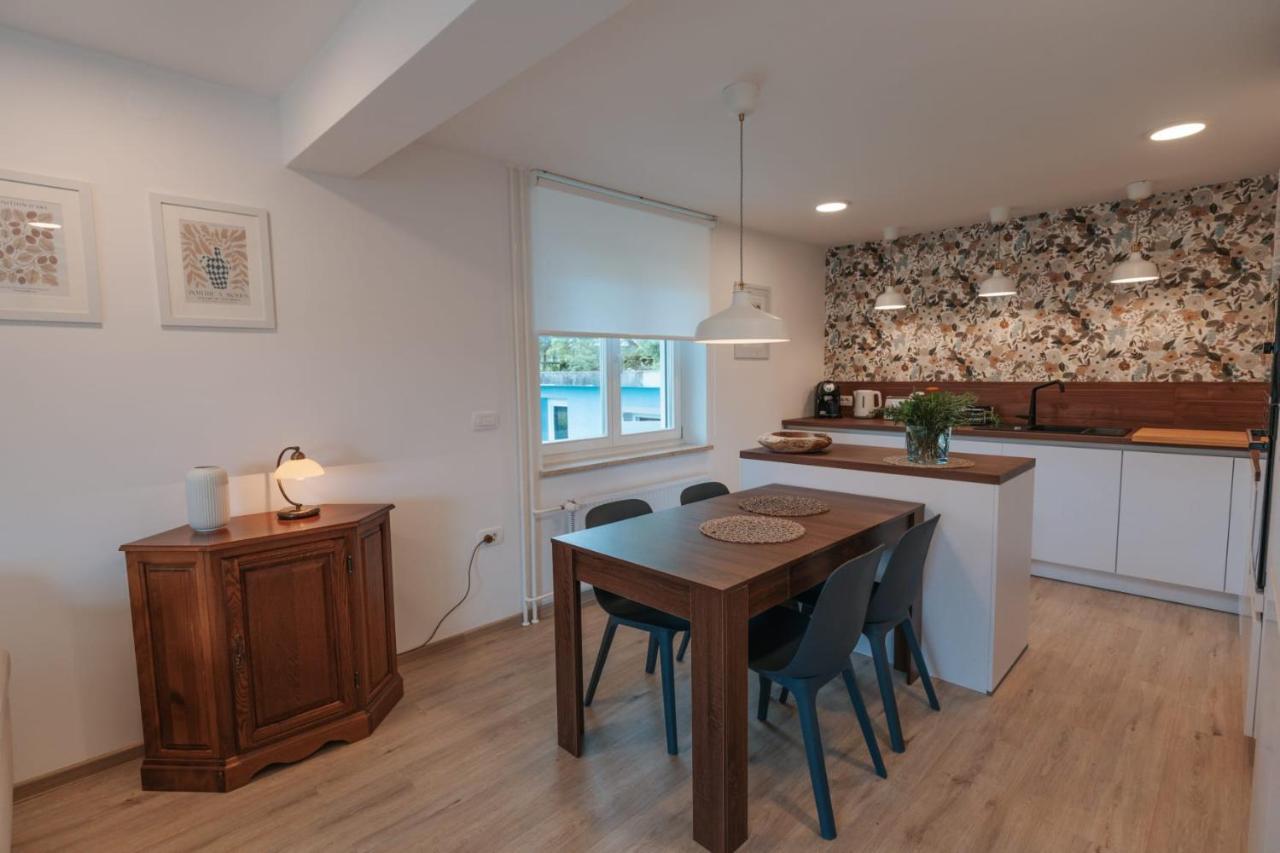 Apartma Lamberger Zirovnica Luaran gambar