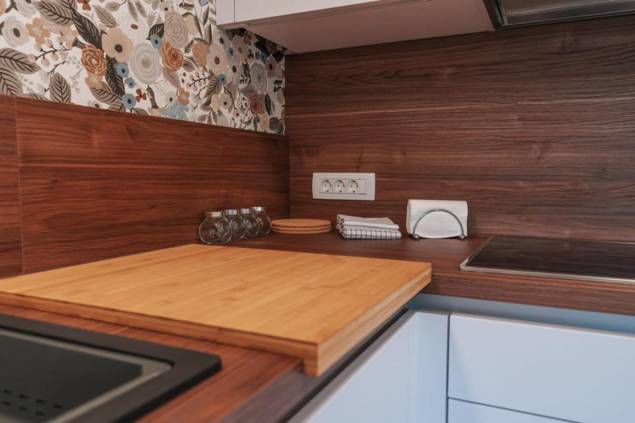 Apartma Lamberger Zirovnica Luaran gambar
