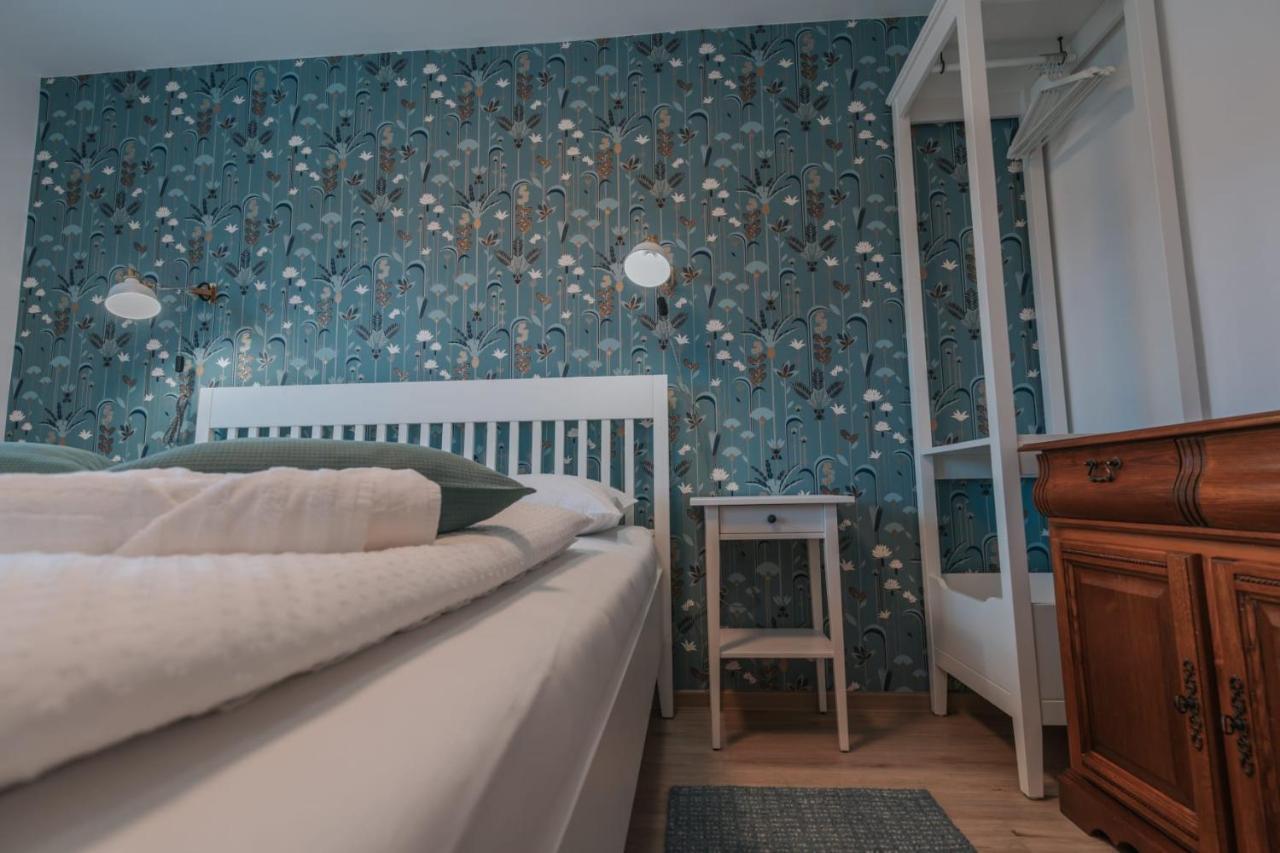 Apartma Lamberger Zirovnica Luaran gambar