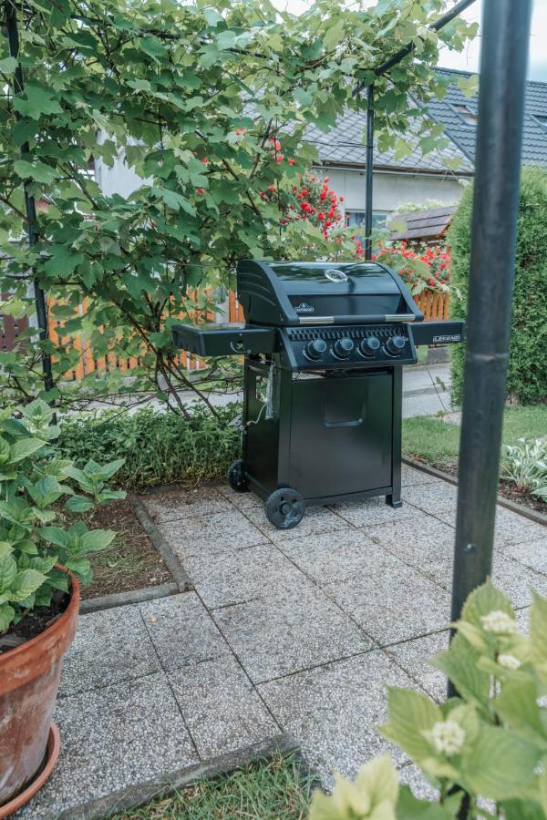 Apartma Lamberger Zirovnica Luaran gambar